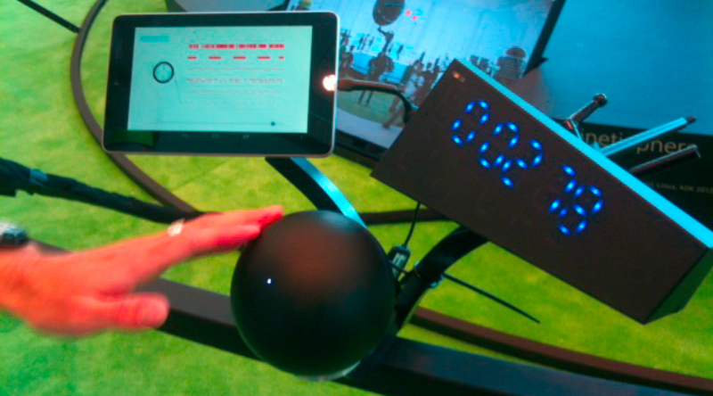 Hands on with the Nexus Q and mobile app.